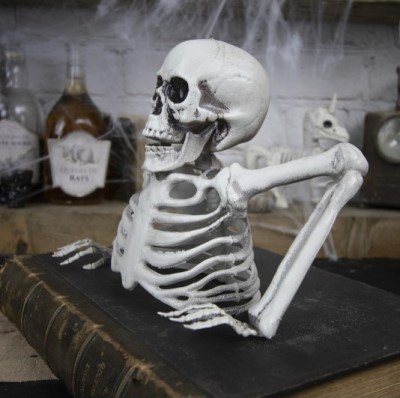 Σκελετοί και Νεκροκεφαλές είδη πάρτυ για Halloween